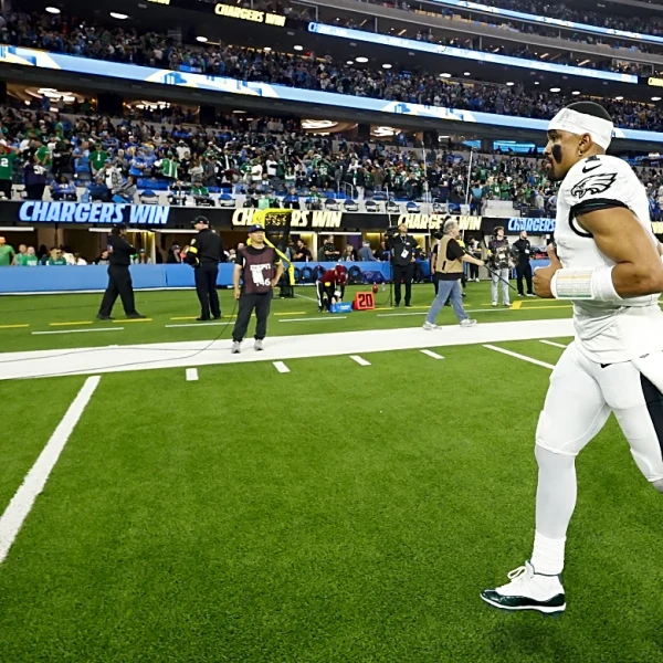 There are no fixes coming for the 2025 Eagles offense