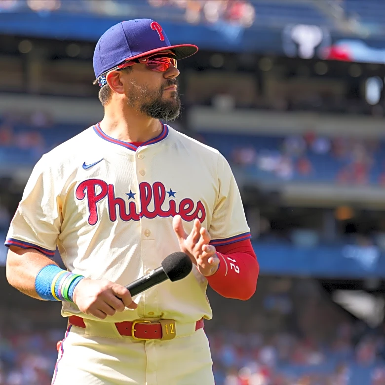 Breaking News: Kyle Schwarber is Back