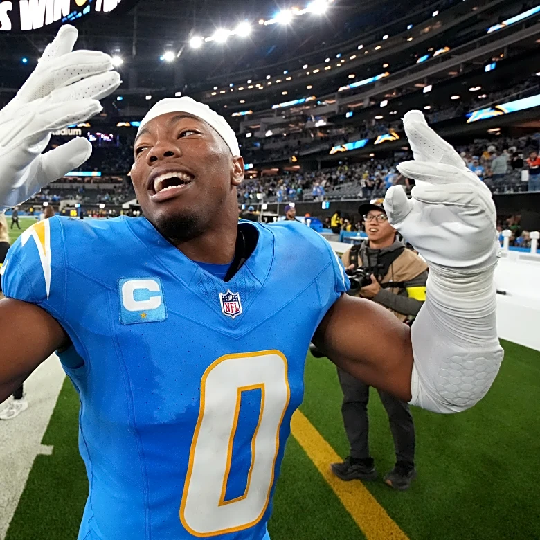 Chargers Power Rankings Roundup: Critics still tough on Bolts despite beating SB Champs