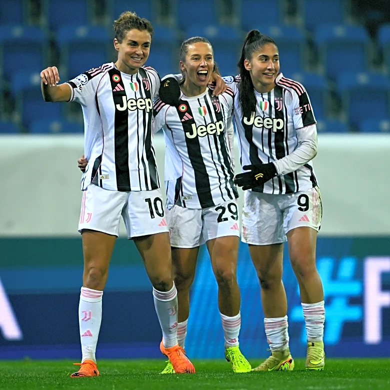 Juventus Women qualify for UWCL knockout rounds with blowout win over St. Pölten