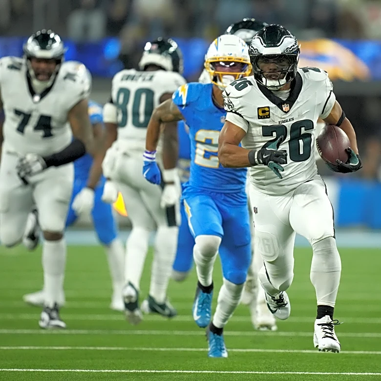 Eagles-Chargers Film Review: Weirdly, there were some positive signs on offense