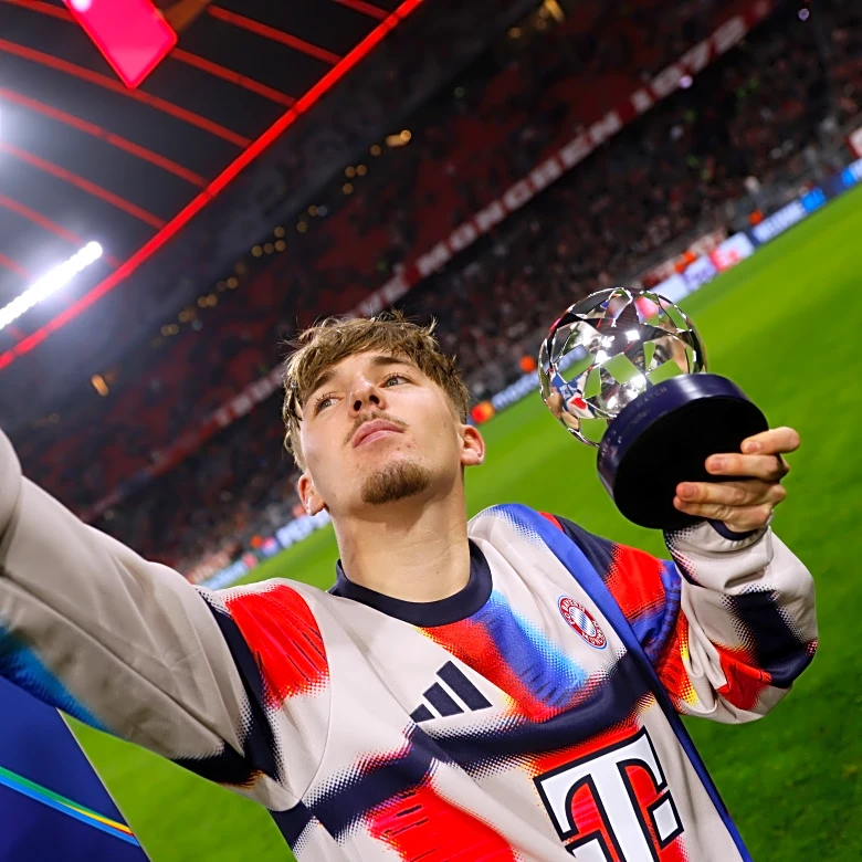 Lennart Karl loves playing for Bayern Munich