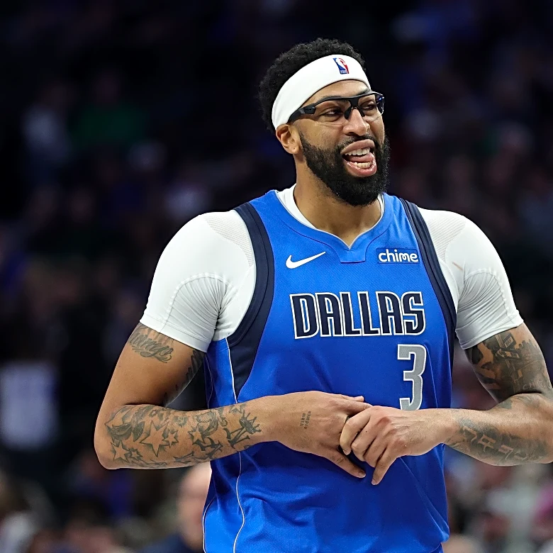 Davis to Toronto? What does is mean to trade for the big man?