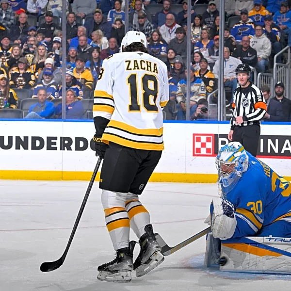 Recap: Double doses of Minten, Kastelic lift B’s over Blues