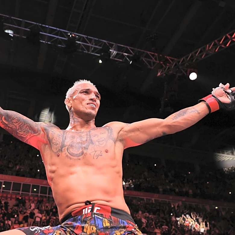 BMF > Interim? Charles Oliveira expects to leapfrog Lightweight line with win over Max Holloway