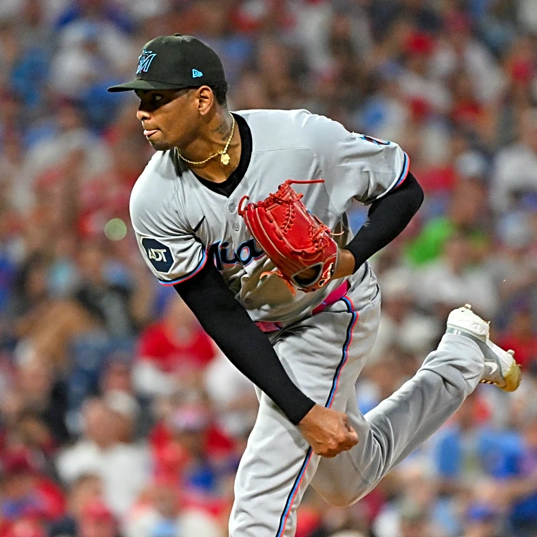 Wednesday Bird Droppings: The Orioles are in on everyone