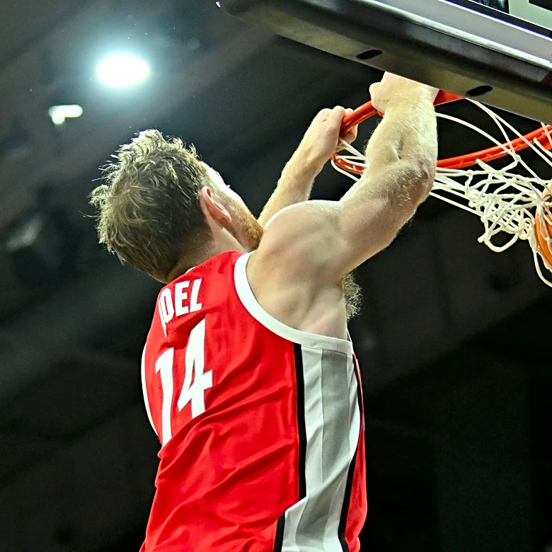 Big Ten Basketball Weekly: Conference Clashes