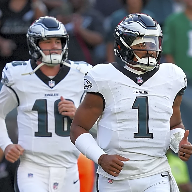 Eagles News: Nick Sirianni says benching Jalen Hurts would be “ridiculous”