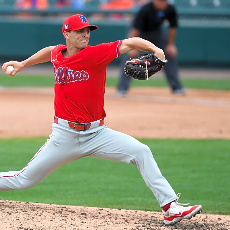 Washington Nationals select Griff McGarry from the Phillies in the Rule 5 Draft