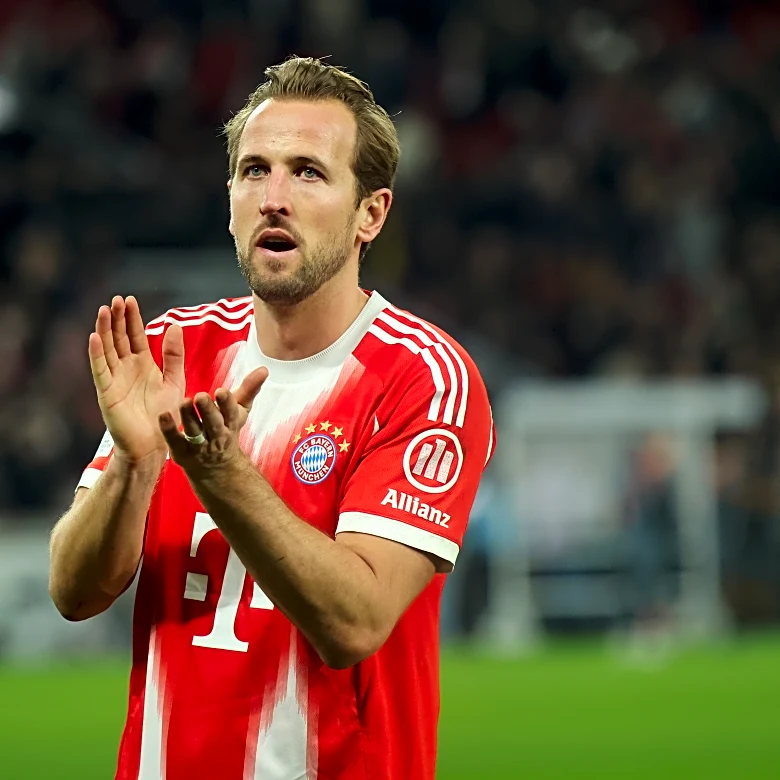 Harry Kane set to stay at Bayern but Etta Eyong still an option for Barcelona