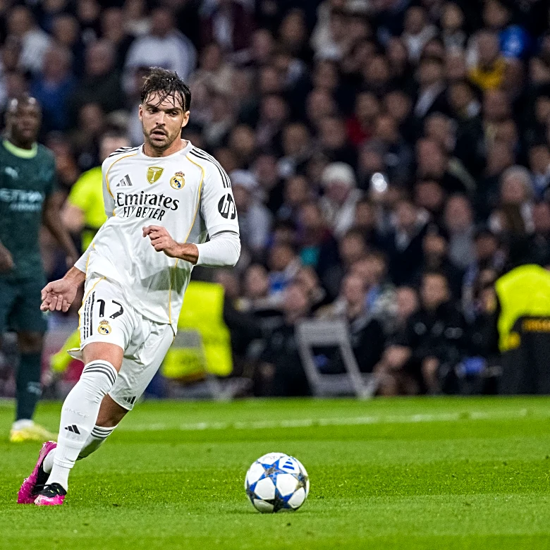 Raul Asencio: “We’re behind our manager”