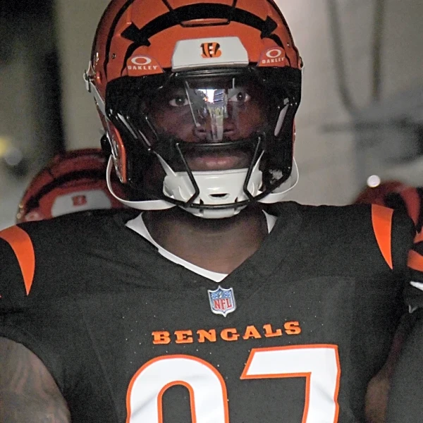 Bengals vs. Ravens Injury Report: Tee Higgins limited, Shemar Stewart returns