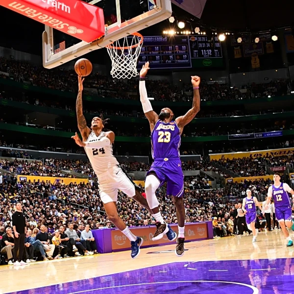Lakers disrespect the Cup, fall to Spurs in poor defensive showing