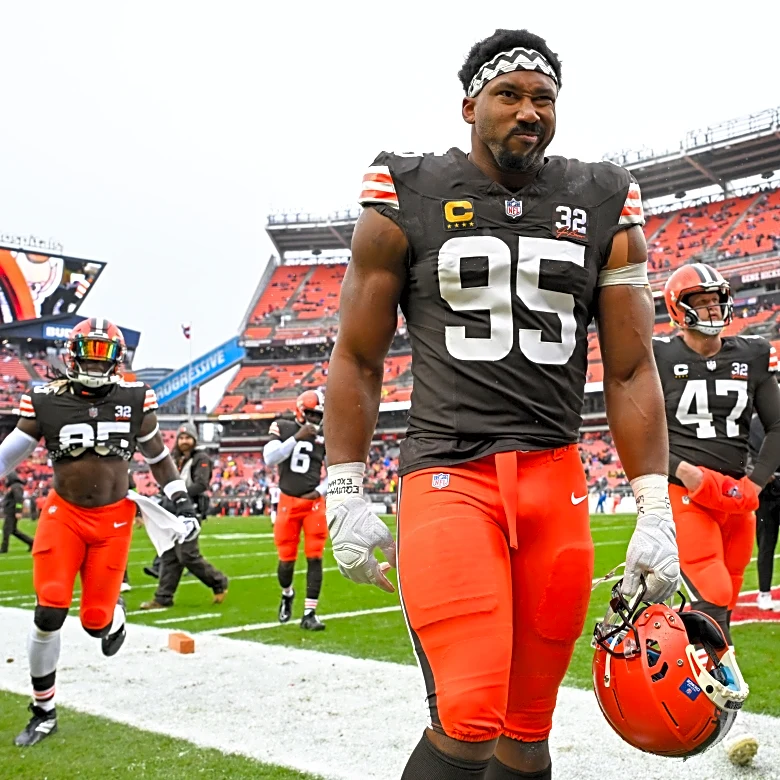 NFL Week 15 staff picks: Moneyline, spread, over/under predictions