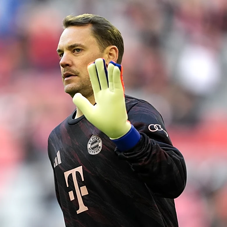 Manuel Neuer confirms his desire to wait before deciding his future at Bayern Munich