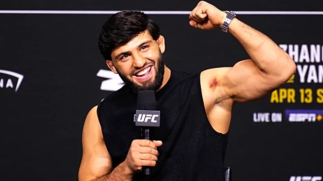 Dana White wants clicky ‘old ladies’ in UFC media to stop crying for not-cut Arman — ‘We keep it between us men’