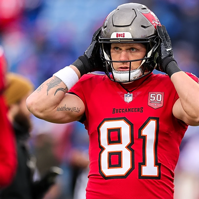 NY Giants awarded wide receiver from Tampa Bay Buccaneers via waivers