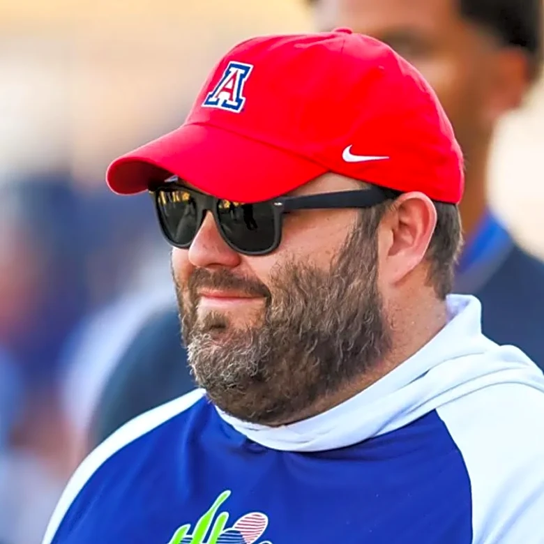 Arizona football general manager Gaizka Crowley leaving for Arkansas, per report