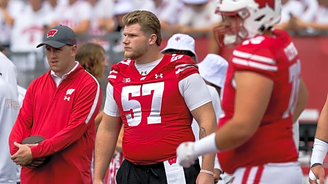 Wisconsin loses starting offensive lineman to the transfer portal