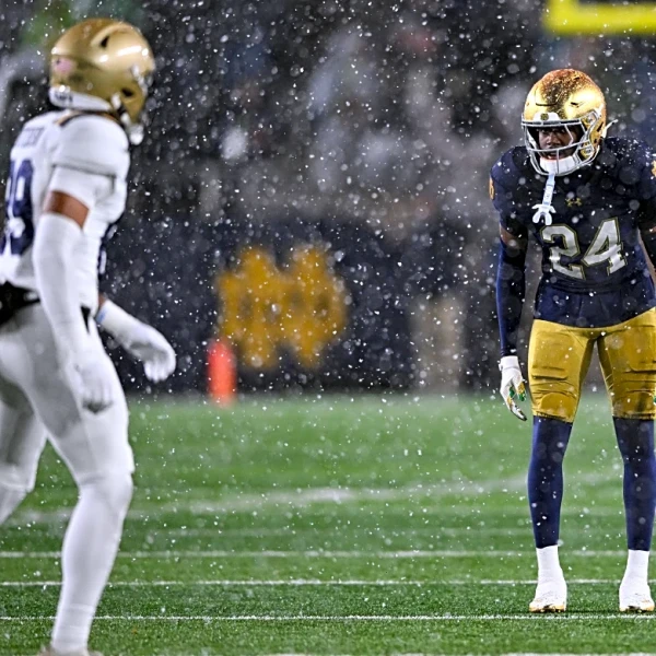 Notre Dame cornerback Mark Zackery joins the basketball team