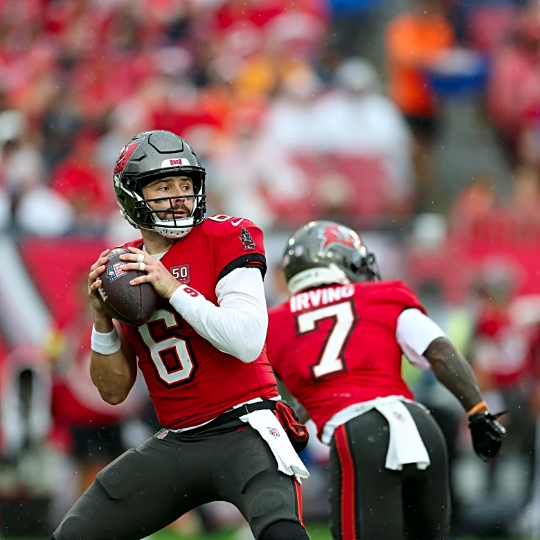 Thursday Night Football Week 15: Falcons at Buccaneers – Live Discussion