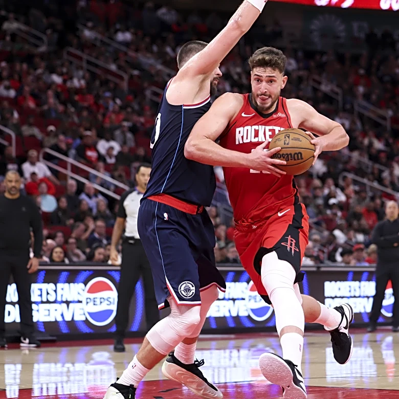 Rockets Scrouge Out Win Over Clippers 115-113