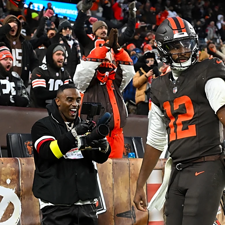 Daily Dawg Chow 12/12; Browns’ QB Shedeur Sanders earns rookie award