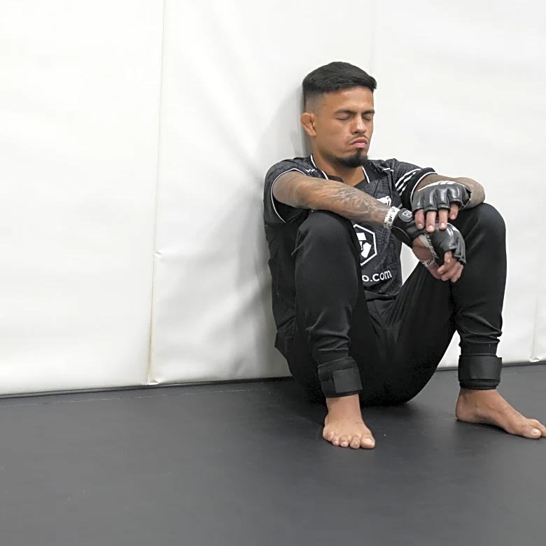 UFC Vegas 112 preview: ‘Royval vs. Kape’ main, co-main event predictions