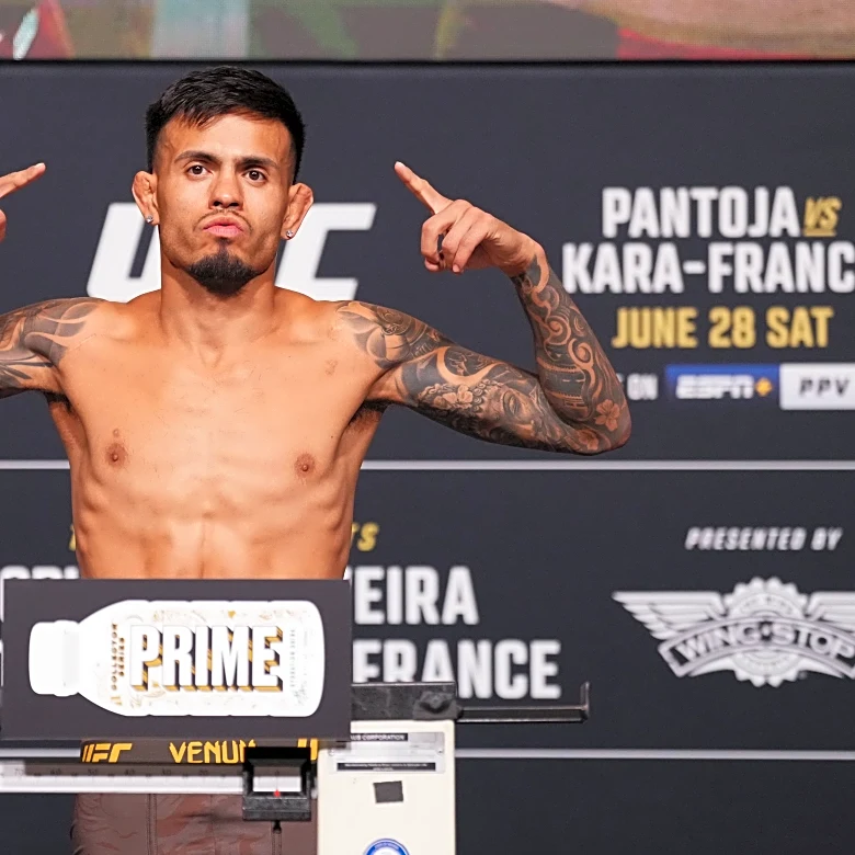 UFC Vegas 112 weigh-in video: Royval vs. Kape