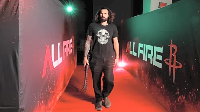 Jason Momoa and Roman Reigns are in fact two different people