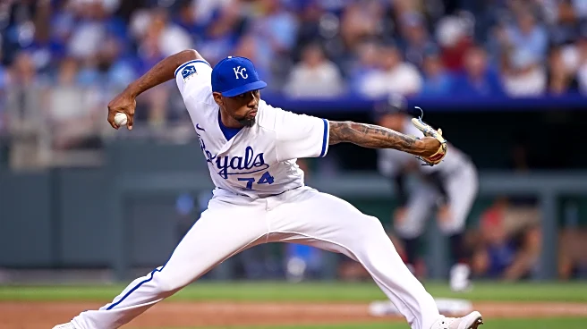 Royals bring back reliever José Cuas on a minor league deal