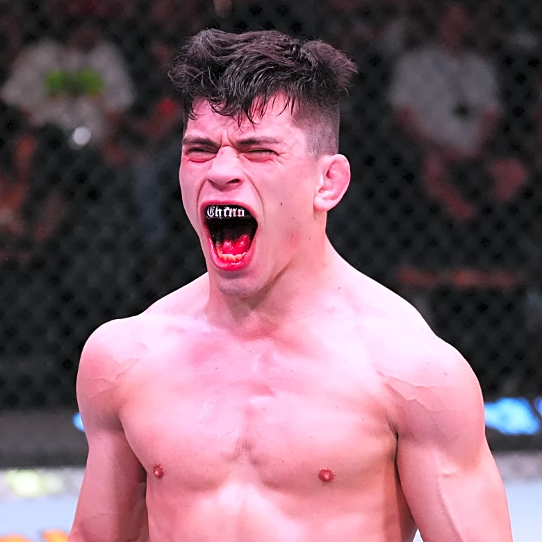 Here’s MMAmania.com’s UFC Vegas 112 betting odds ‘Weekend Lock’ … what’s yours?