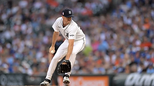 Tigers trade RHP Chase Lee to the Blue Jays