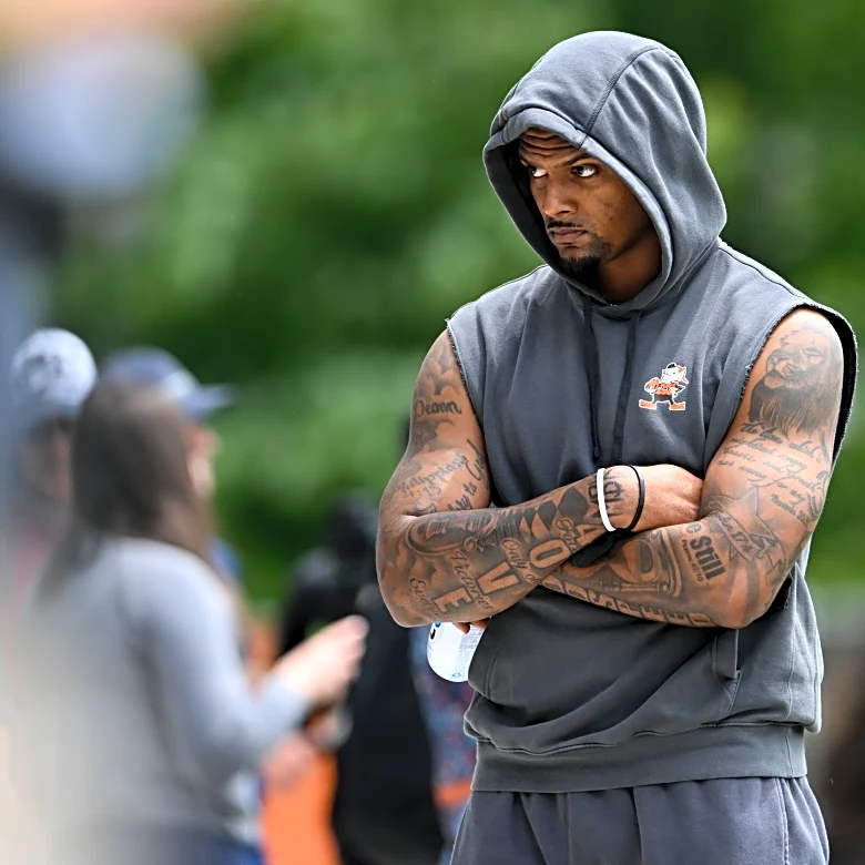 Deadline looms for Browns QB Deshaun Watson