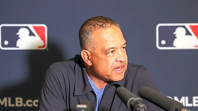 Dodgers notes: Edwin Díaz, Dave Roberts, Brett Pill