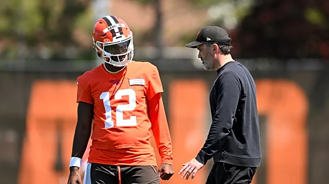 The Browns are developing Shedeur Sanders the right way