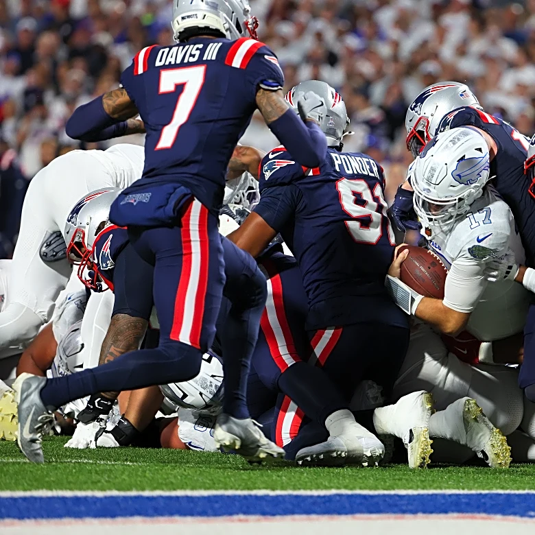 Scoring metrics revealing between Buffalo Bills and New England Patriots