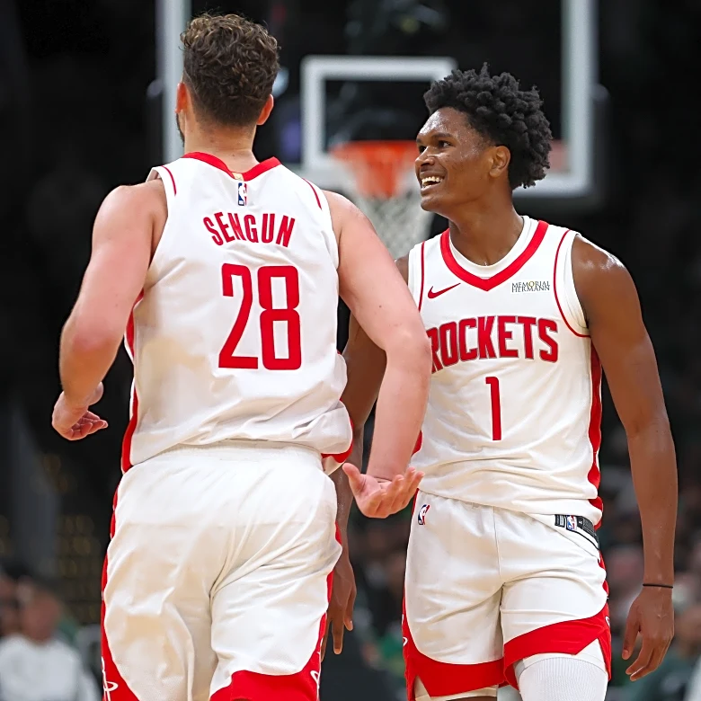 Three Rockets rank in ESPN’s top 25 players under 25
