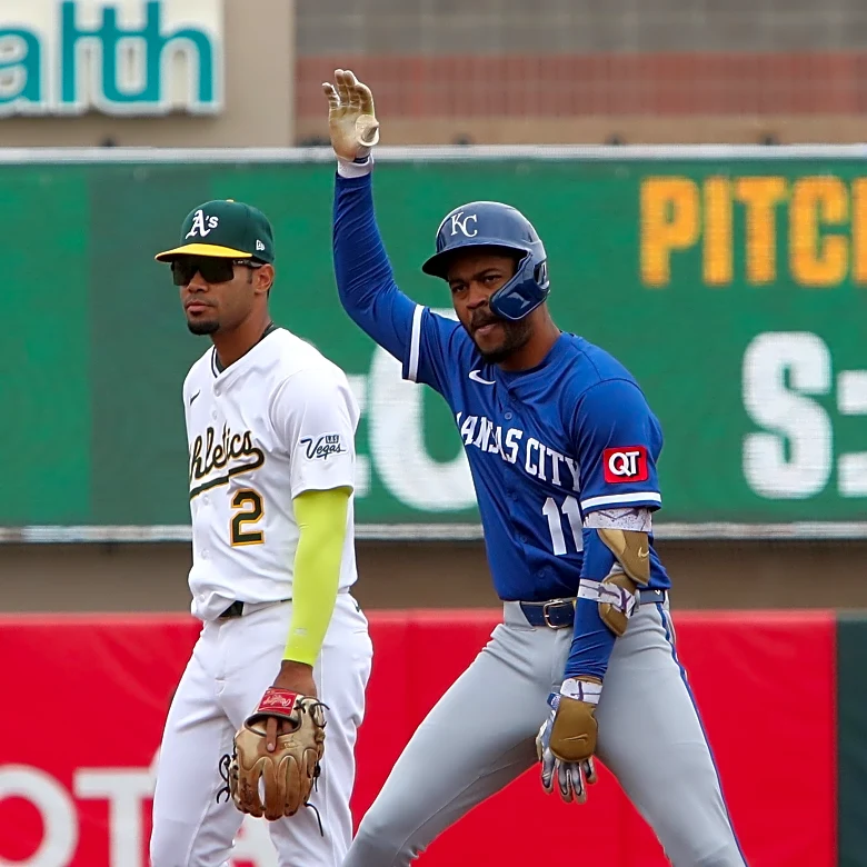 Mariners Moose Tracks, 12/13/25: Tyler Rogers, Maikel Garcia, Félix Hernández