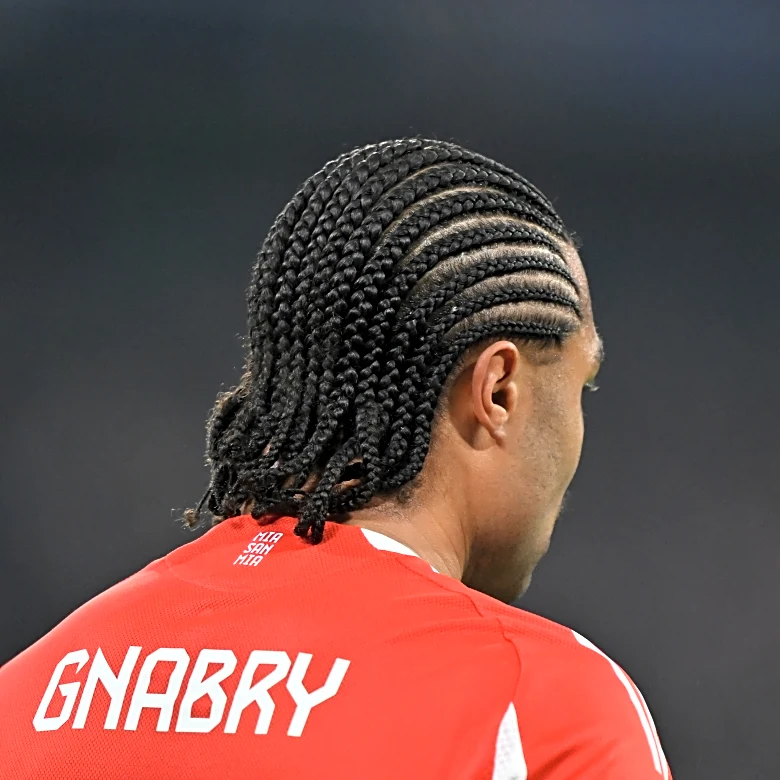 Bayern Munich executive signals pay cut in the extension of Serge Gnabry