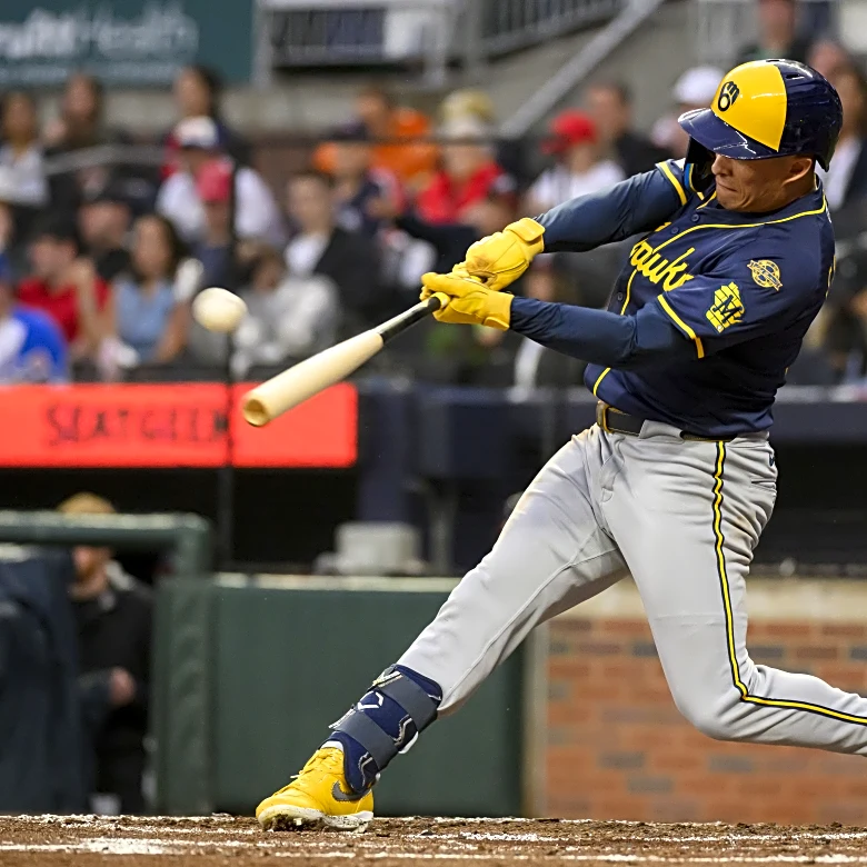 Royals add outfielder Isaac Collins in trade with Milwaukee Brewers