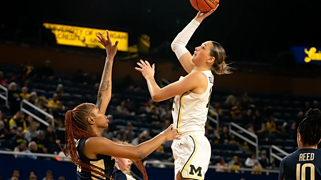 No. 6 Michigan remains undefeated at home, beats Akron, 85-59