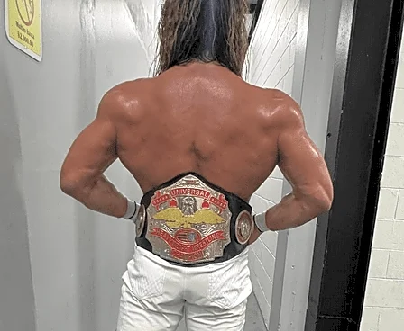 Andrade wins a championship