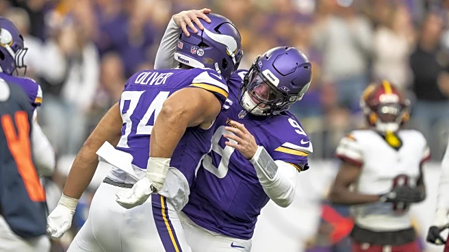 Minnesota Vikings at Dallas Cowboys: Key Information and First Quarter Discussion