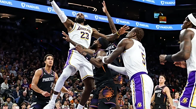 Lakers outlast Suns in absurd, ridiculous game