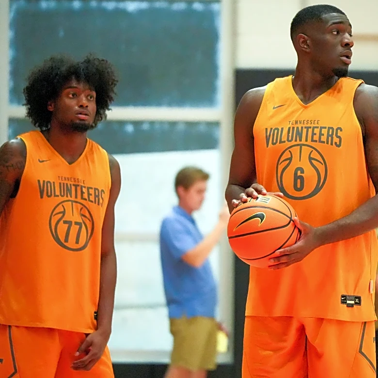 Rick Barnes: DeWayne Brown will start on Tuesday against Louisville