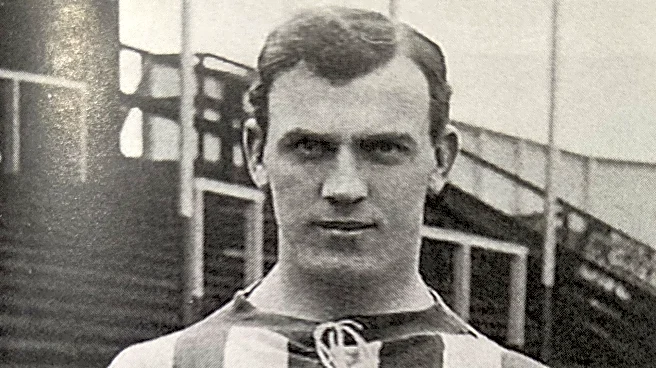 On This Day (16th Dec 1911): Holley Arrives Just In Time For Christmas!