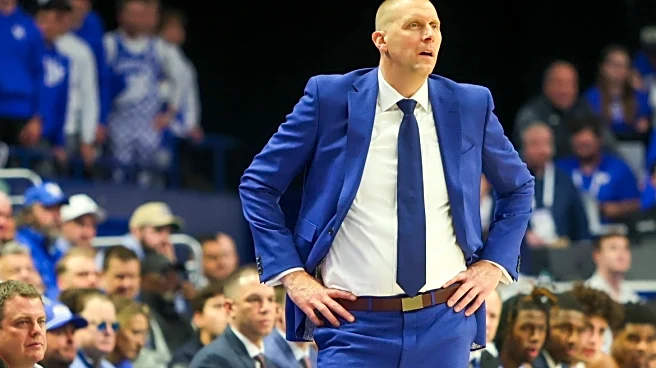 Mark Pope’s voice feels the strain as Kentucky pushes through early-season growing pains