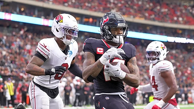 Pro Blue: WR Nico Collins tops 1,000 yards for the third straight year