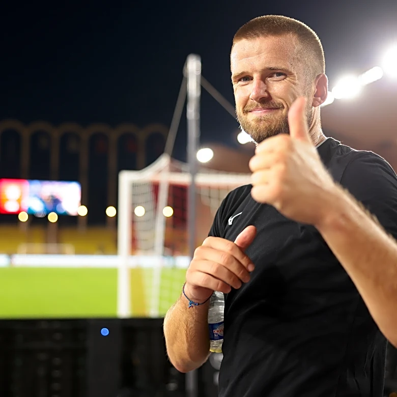 Eric Dier cheers on Bayern Munich from afar